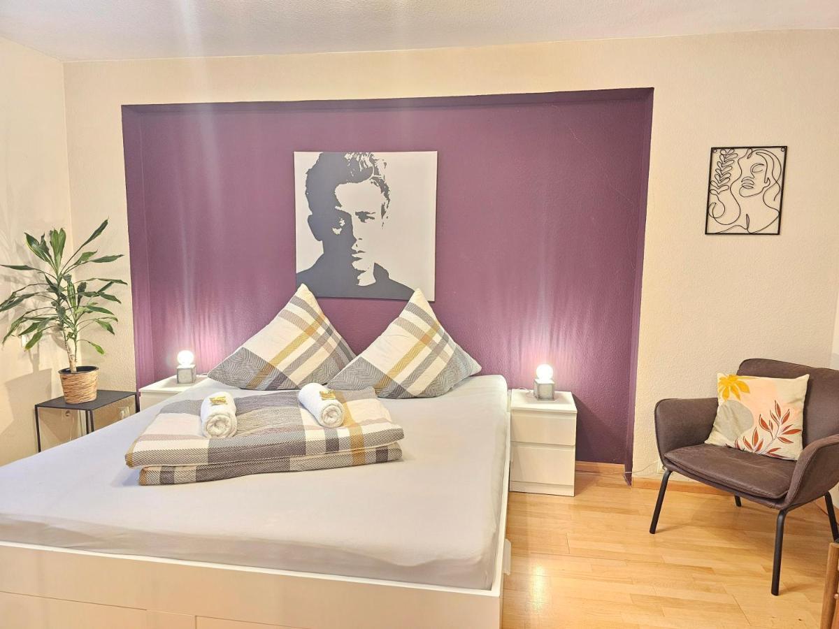 Doppelzimmer 1 I Geteiltes Bad & Kueche I Mit Dem Zug Nur 4 Min Bis Zum Hauptbahnhof Freiburg im Breisgau Kültér fotó